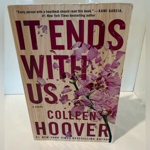'🎊$12. Or Bundle 3 for $30. It Ends With Us' By Colleen Hoover